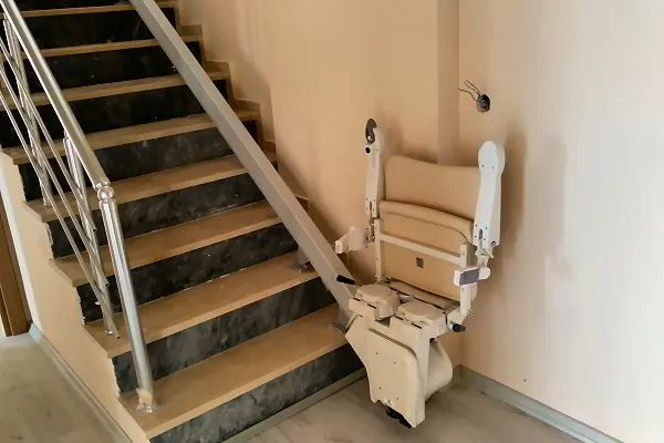 2. El Engelli Asansörü